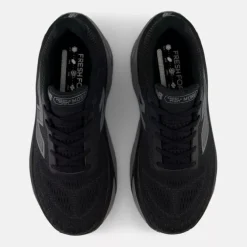 New Balance Fresh Foam X More v5