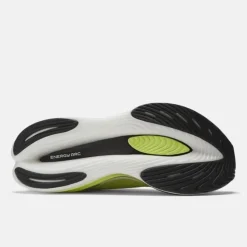 New Balance FuelCell SuperComp Elite v3