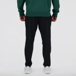 New Balance Men's AC Tapered Pant 29