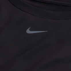 Nike Dri-FIT One Classic Long Sleeve Tee