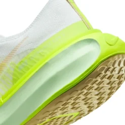 Nike Invincible 3