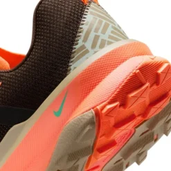 Nike Kiger 9
