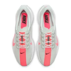 Nike Pegasus Plus