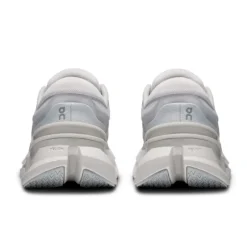 On Cloudflyer 5